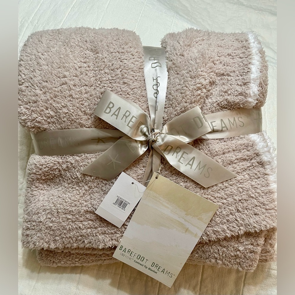 🆕 Barefoot Dreams CozyChic Contrast Tip Blanket 45" x 60" Cream & White